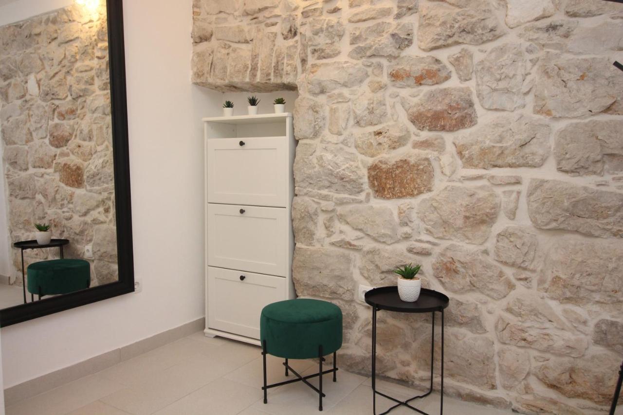 Ghetto Apartamento Primošten Exterior foto